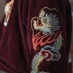 Non Stock 1950s Reversible Acetate Souvenir Jacket - Dragon Tiger Falcon OUTERWEAR 25 Non Stock 1950s Reversible Acetate Souvenir Jacket - Dragon Tiger Falcon OUTERWEAR