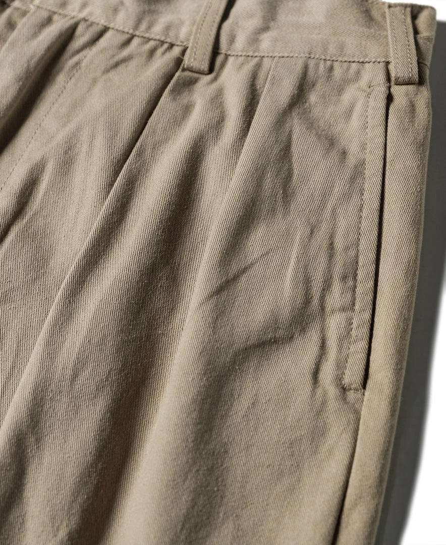 Non Stock BEST SELLERS Classic Straight Leg Double Pleated Shorts - Khaki 14 Non Stock BEST SELLERS Classic Straight Leg Double Pleated Shorts - Khaki