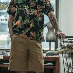 Non Stock Plants & Flowers Pattern Aloha Shirt - Black