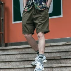 Non Stock Classic Straight Leg Double Pleated Shorts - Olive 18 Non Stock Classic Straight Leg Double Pleated Shorts - Olive