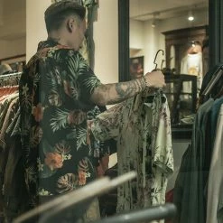 Non Stock Plants & Flowers Pattern Aloha Shirt - Black